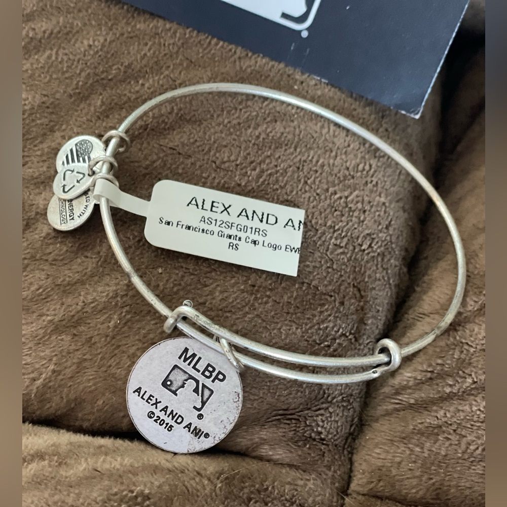Alex and Ani Bracelet - San Francisco Giants - Picture 6 of 9